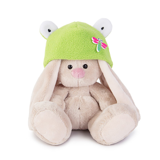 в шапке-лягушка