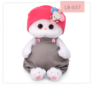 в шапочке с мышкой