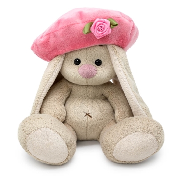 в берете с розочкой