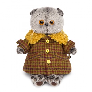 в пальто с желтым меховым воротником