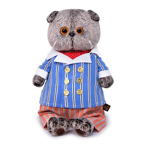 в полосатом костюме