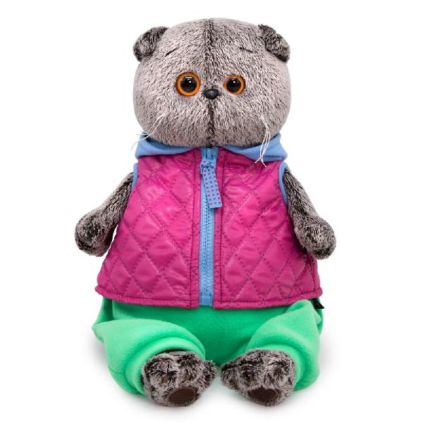 в теплом жилете