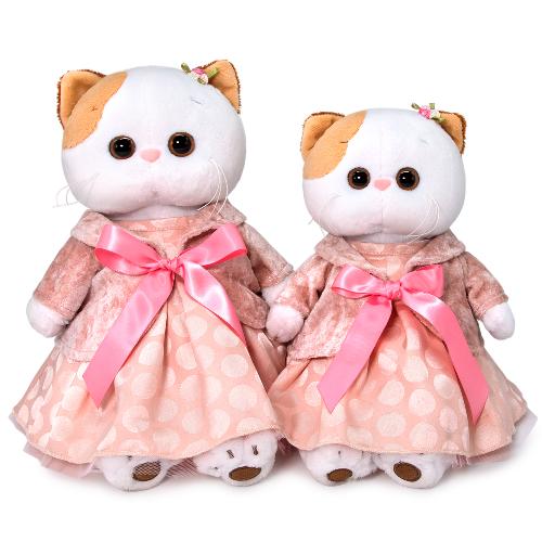 в бархатном жакете