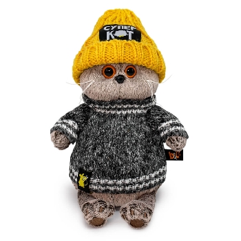 в вязаном комплекте