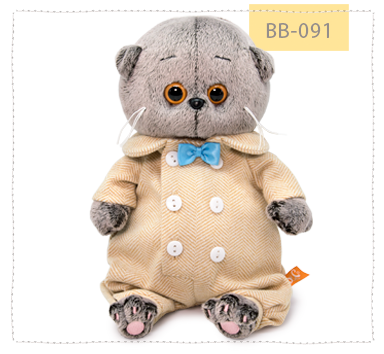 в комбинезоне из твида