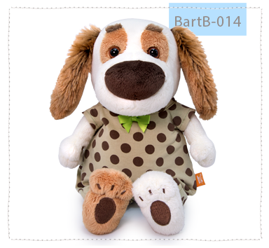 в комбинезоне в горох