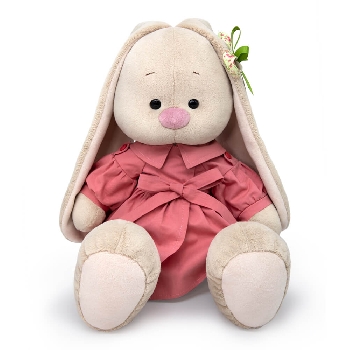 большой в стильном тренче