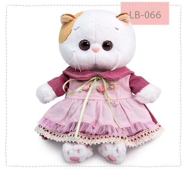 в платье с передником