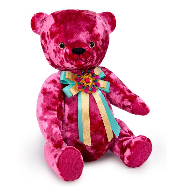 Медведь розовый с брошкой