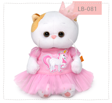 в платье с единорогом