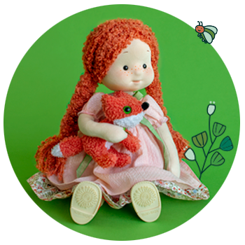 Ива с лисёнком Сократом