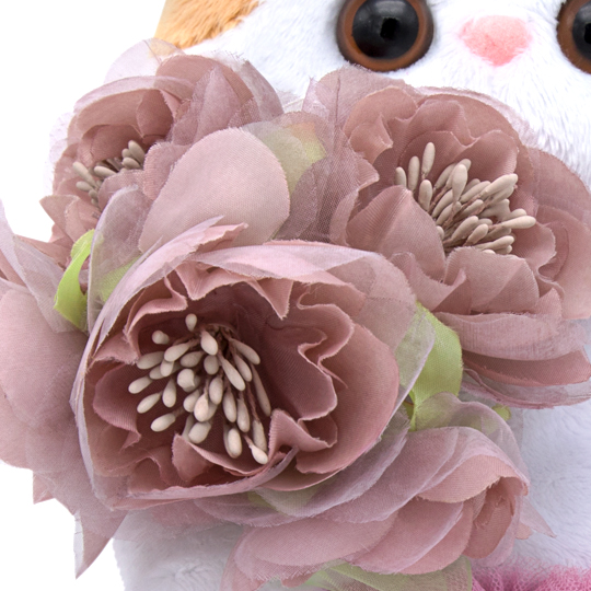 with a bouquet with a bouquet