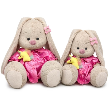 в плаще с единорогом