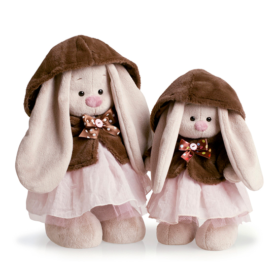 в коричневой шубке