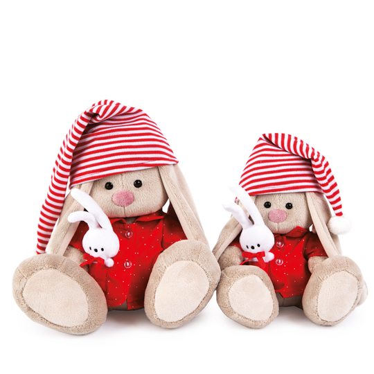 в красной пижаме