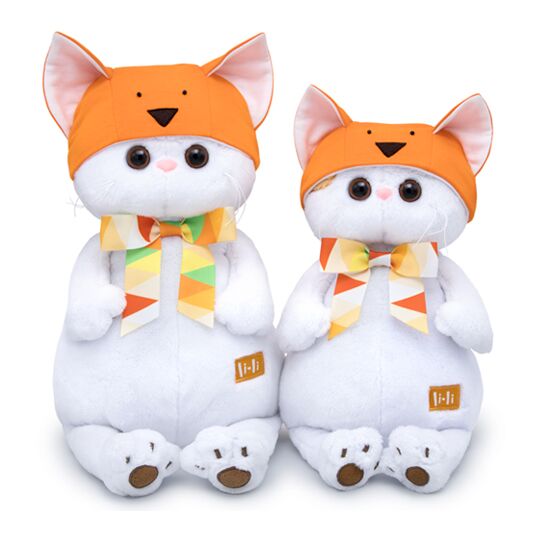 в шапке - лисичка