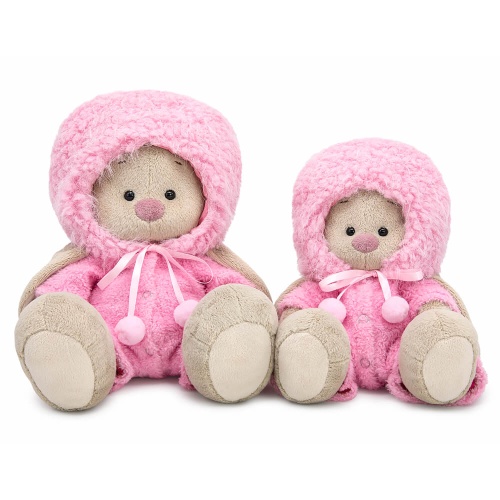 Игрушка Зайка Ми в меховой шапке и комбинезоне