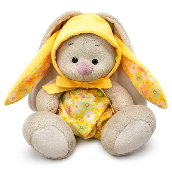 в костюмчике «Кролик»