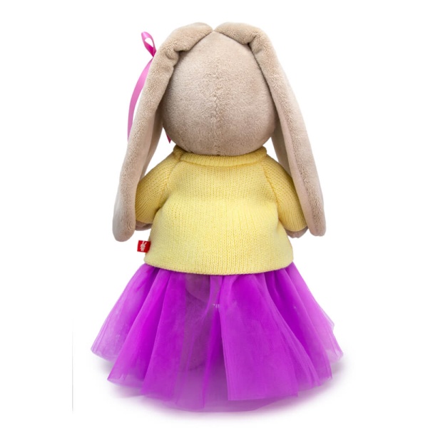 Зайка Ми в свитере с сердцем