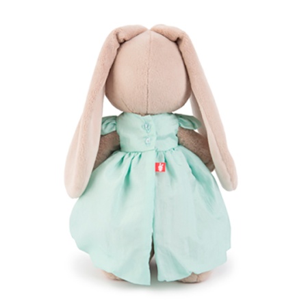 в мятном платье со стрекозой