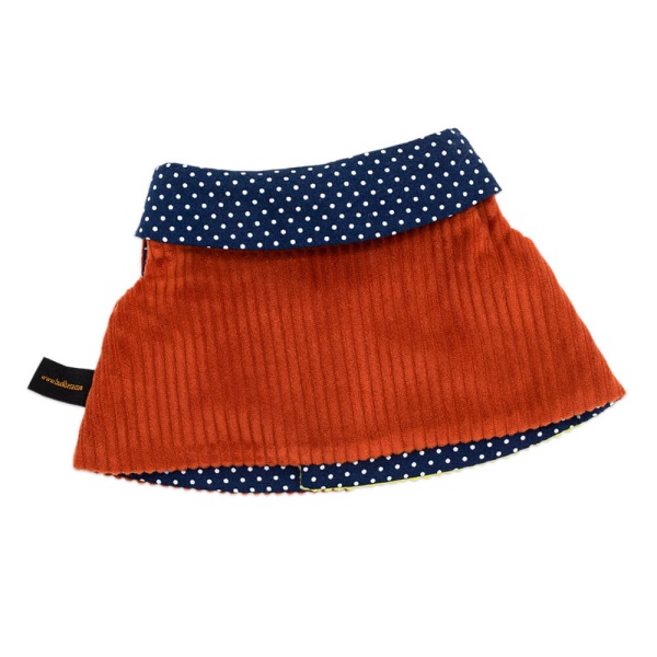 Вельветовый жилет