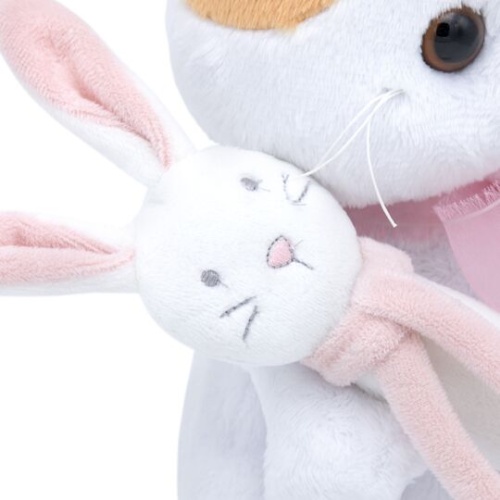 с погремушкой