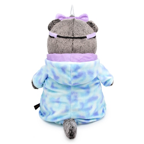 в костюме «Единорог»