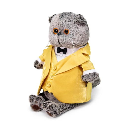 в золотом фраке