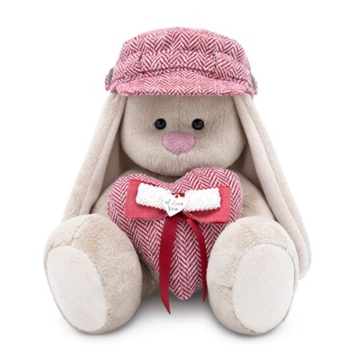 в кепке и с сердцем