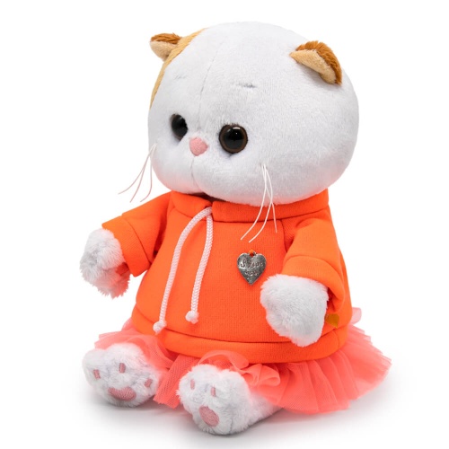 в спортивном платье