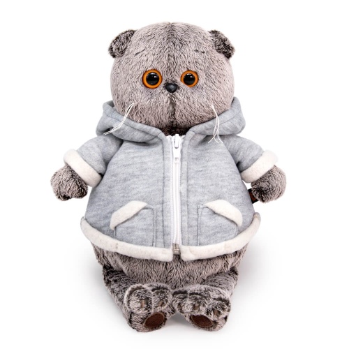 в толстовке Дракончик