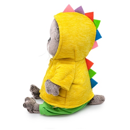 в костюмчике «Желтый дракончик»