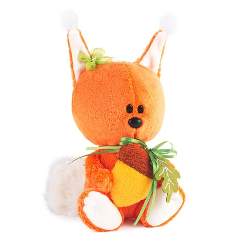 Белка Бика с жёлудем