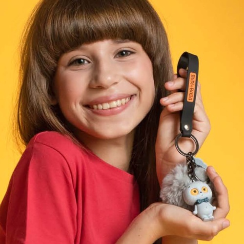 Брелок Басик с подвесом Лапка