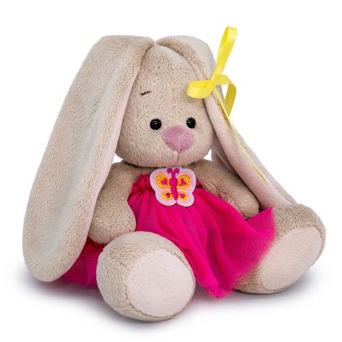 в юбке с бабочкой