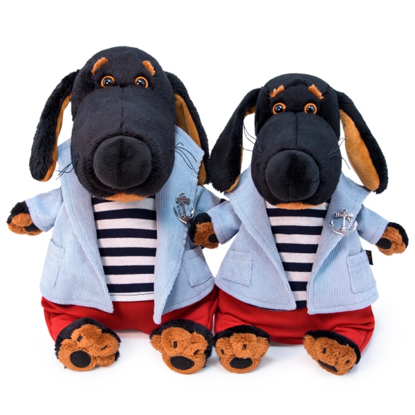 Ваксон в костюме с тельняшкой