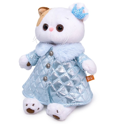 в стеганном пальто