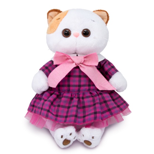 в платье в клетку