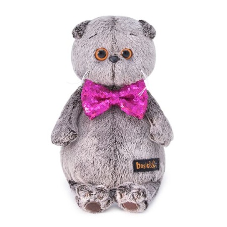 в галстуке-бабочке в пайетках