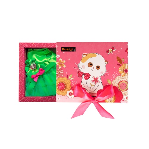 Сарафан с декоративной подвеской и двойным бантом из лент