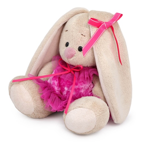 в бархатном платье