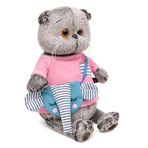 в футболке и с сумочкой – слоник