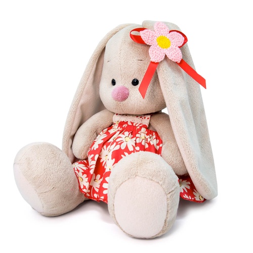 в летнем сарафане