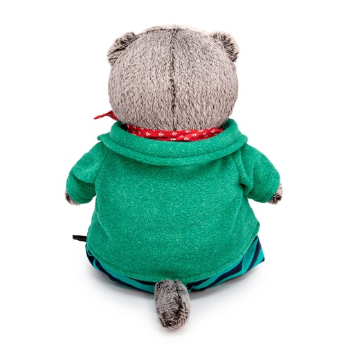 в круизном костюме