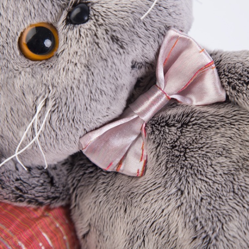 на подушке-думочке