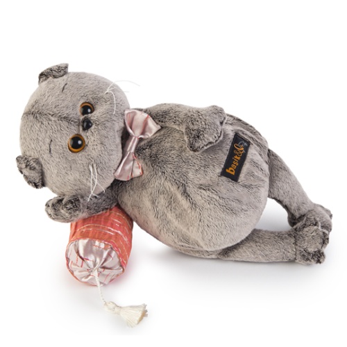 на подушке-думочке