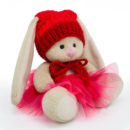 в вязаной шапочке