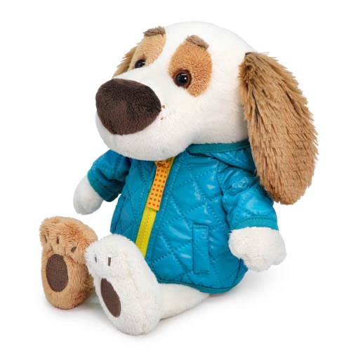 в стеганой курточке