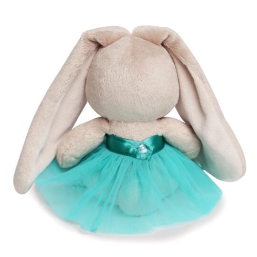 в бирюзовой юбочке с бабочкой