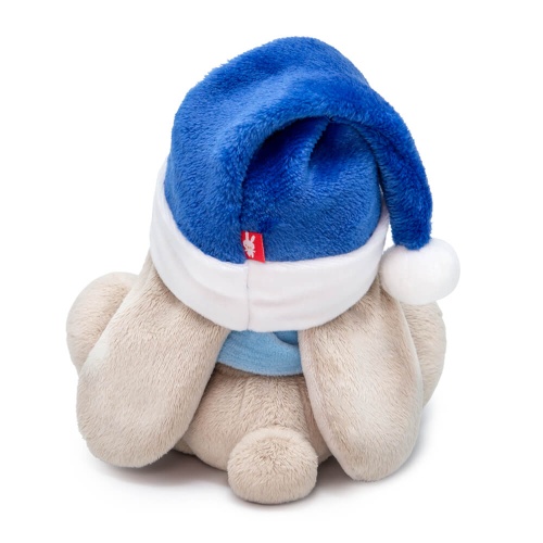 в синем колпачке